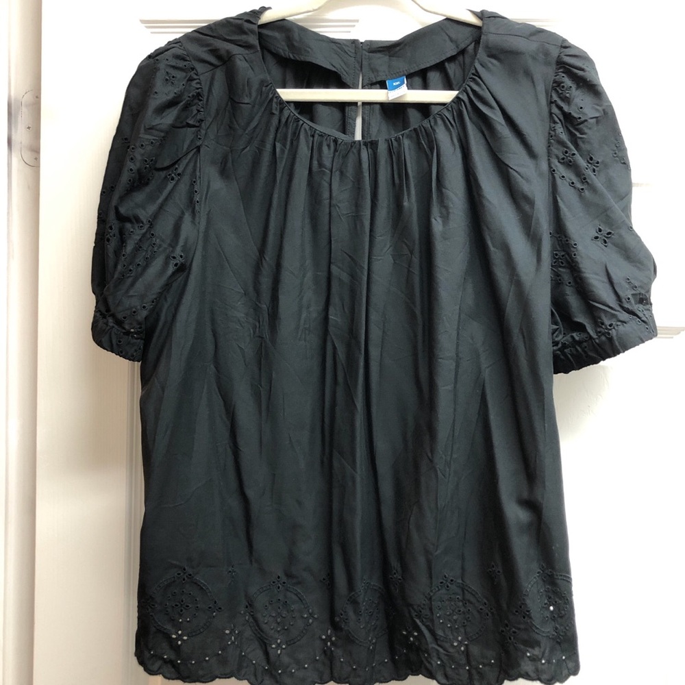 Old Navy XXL Black Eyelet Puff Sleeve Women's Top